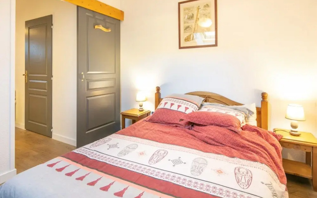 Apartment in Saint-sorlin Near Ski Slopes