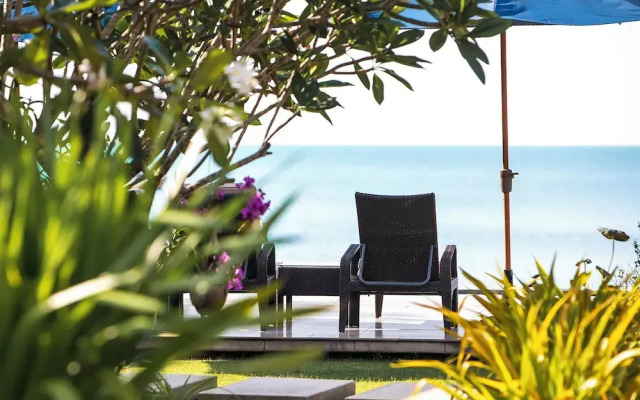 Tawantok Beach Villas