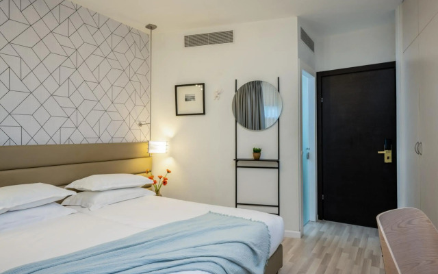 Maxim Hotel Tel Aviv Adults Only