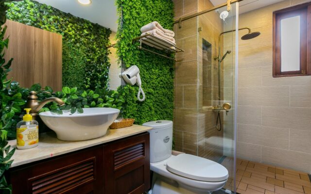 Indochine Ben Thanh Hotel & Apartments