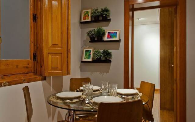 A Stylish and Cozy one Bedroom Apartment