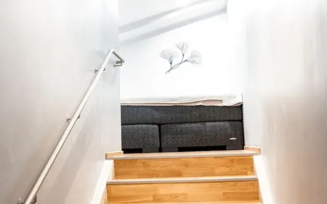 2ndhomes Unique 110m2 Apartment w Sauna