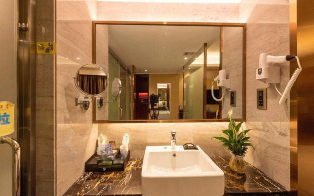 Tianbaolong Hotel