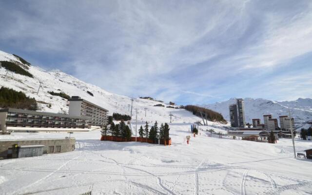 Appartement Les Menuires, 1 pièce, 4 personnes - FR-1-452-174