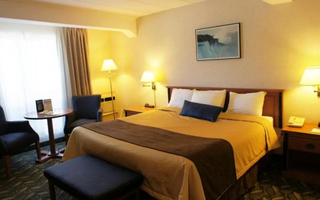 Travelodge At The Falls