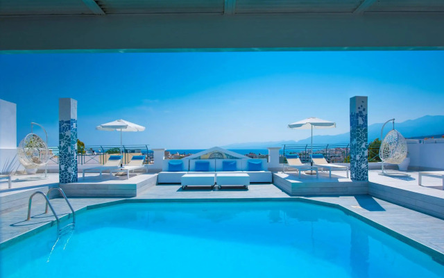 Senses Blue Boutique hotel
