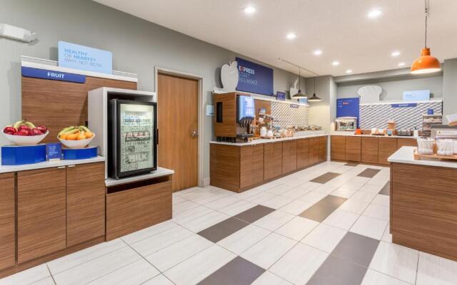 Holiday Inn Express & Suites - O'Fallon /Shiloh by IHG