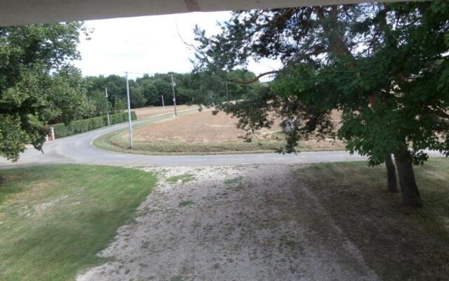 Gîte Sambin, 4 pièces, 6 personnes - FR-1-491-56