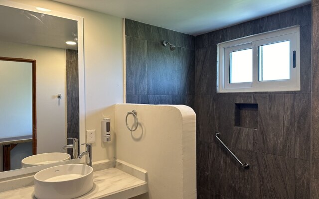 Oneiro Suites