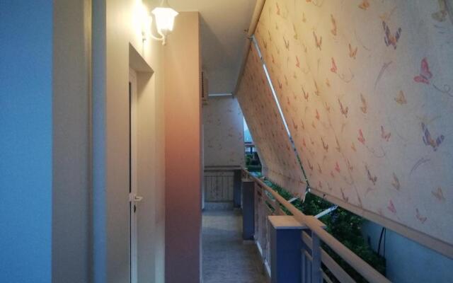 Rea's House Vrachati