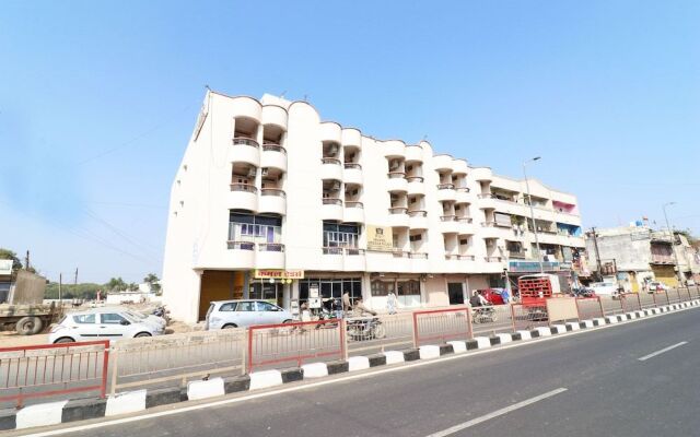 OYO 23694 Hotel Shikhar Palace