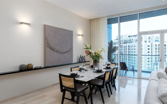 Stunning 3BR at the Palm w Beach Access
