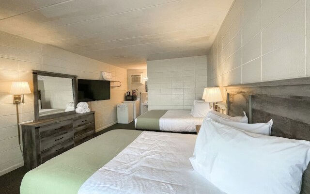 The Grand Regal Resort