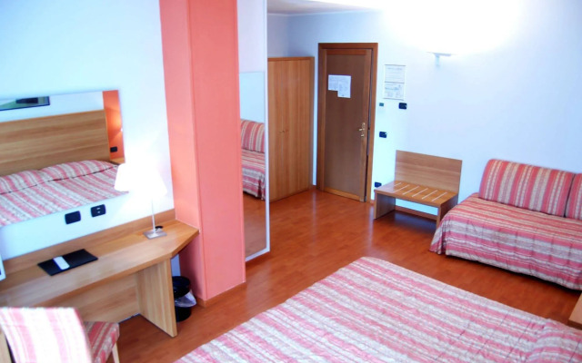 Hotel Romanisio