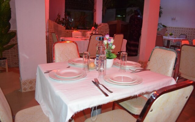 Hotel berges du Sine