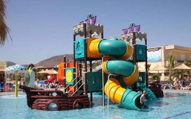 Stella Village Hotel & Bungalows