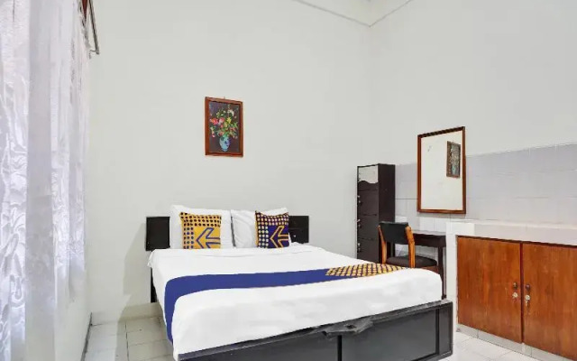SPOT ON 90539 Taman Borobudur Guest House
