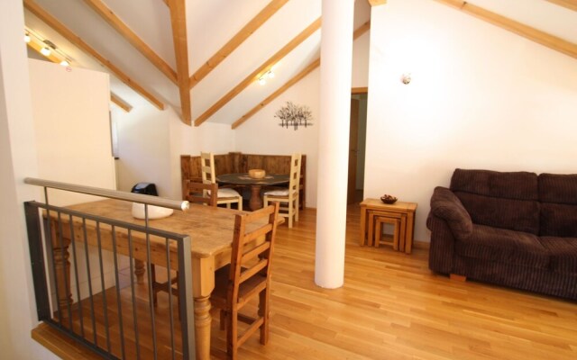 Cozy Apartment in Rauris near Forest