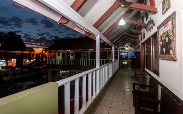 Cadillac Rock Hotel - Adults Only