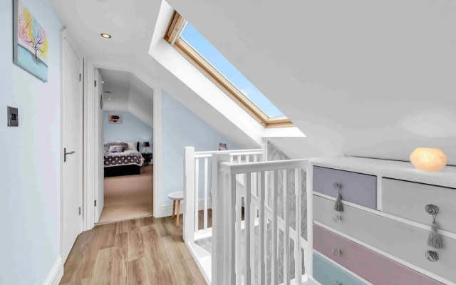 Sea Downs House With Free Parking By My Getaways