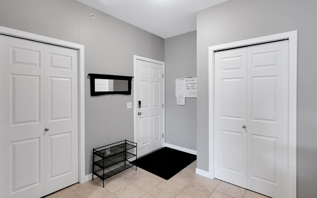 2522 Country Club Drive - 3 Bedroom