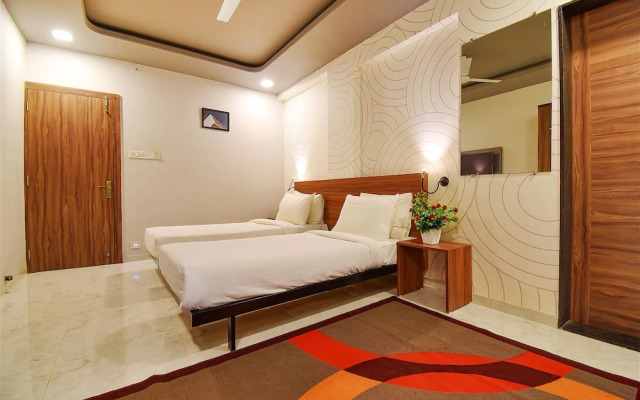 Fabhotel Manomay Homes