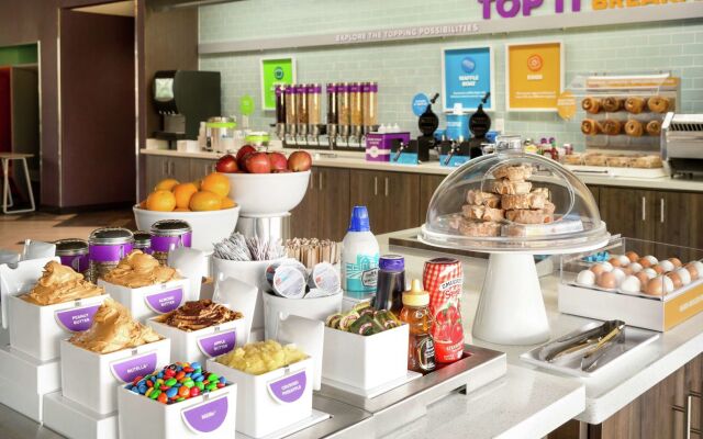 Tru by Hilton Houston Webster NASA