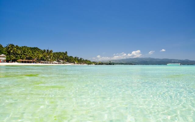 Sol y Sombra Boracay Hotel