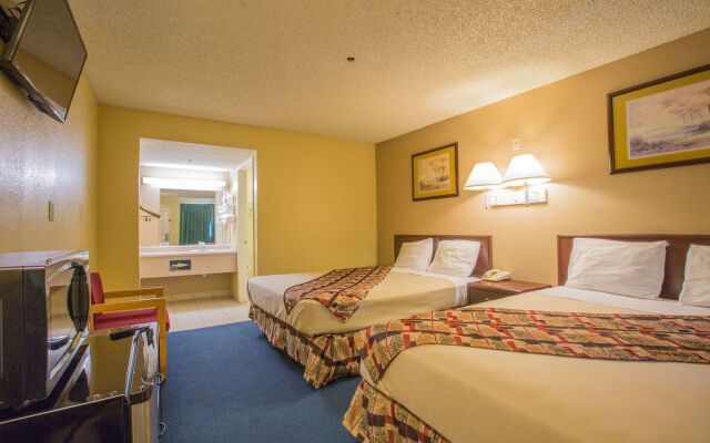 University Inn Fresno