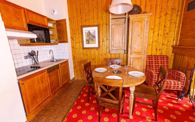 Arc 1950 - Charmant appartement 2-4 personnes dans résidence hôtelière