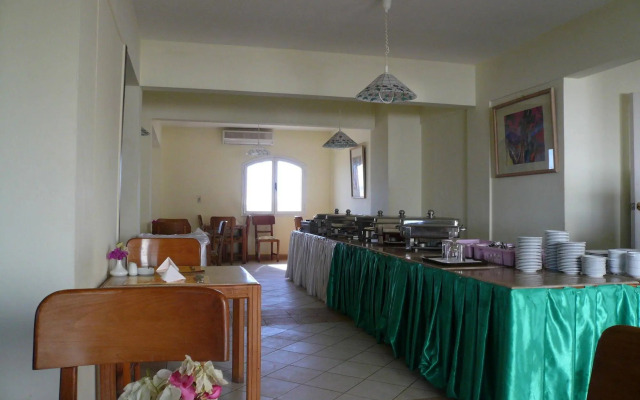 Logaina Sharm Resort
