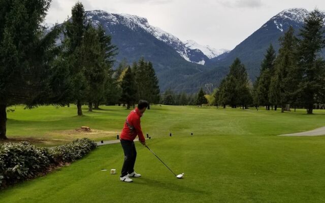 Squamish Highlands Bed and Breakfast