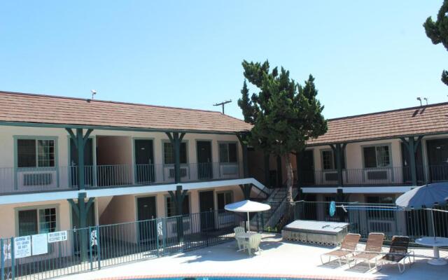 Best Whittier Inn