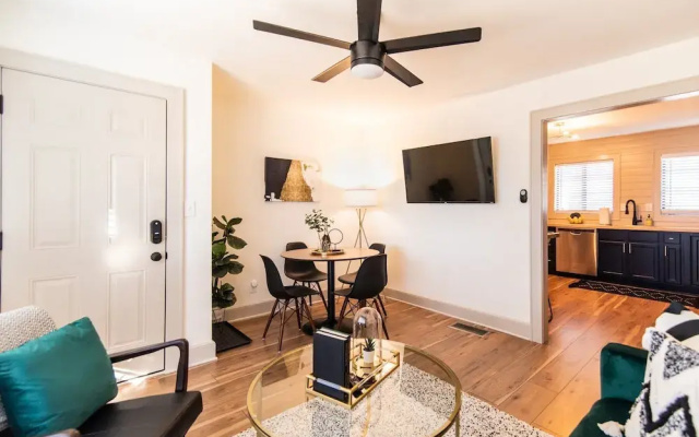 907 White Street, Unit 2, Atlanta