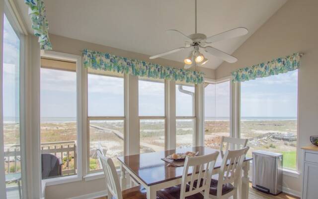 102 Capt John Fripp Villa