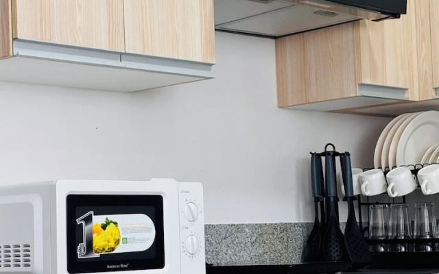 Minimalist Comfort Modern Stay & Cozy Vibes