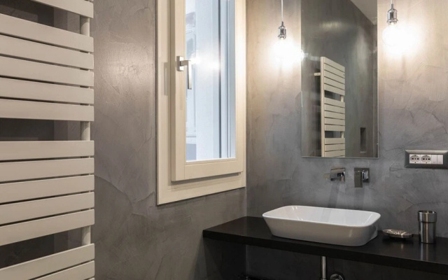 Luxury Apartment in Modern Villa Unit 1