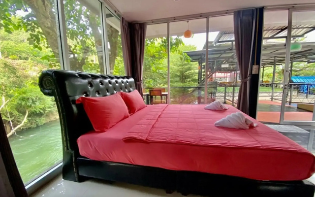 Natthapon Resort