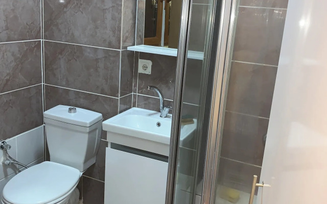 Omar Sultan Park Suites