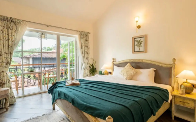 Villa Bauhinia - 5bhk With Pool 10 Mins to Beach