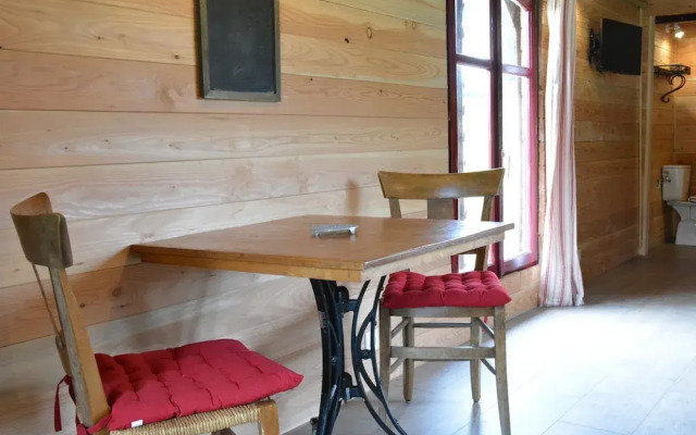 Cozy Mobile Home in Vresse-sur-semois With Terrace