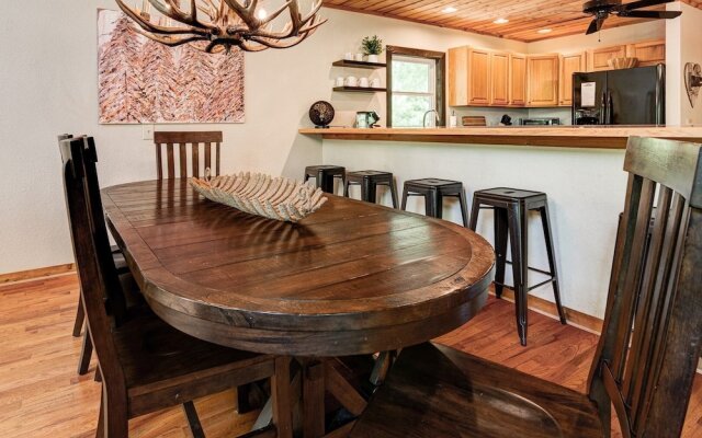 Asheville Town 3 Bedroom Cabin