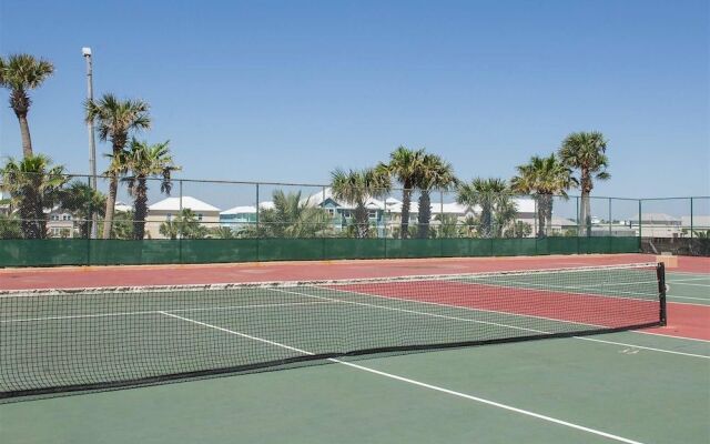 Broadmoor 1002 by RedAwning