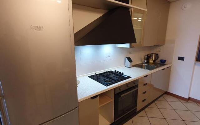 Appartamento Stropea con giardino privato e piscina