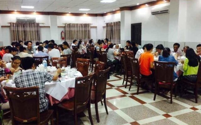 New Yuetan Hotel