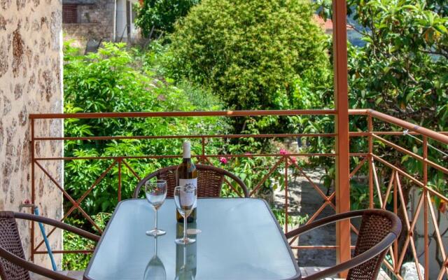 Agios Petros Apartments