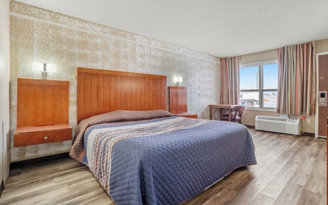 Devils Lake Inn By OYO Near Devils Lake Regional Airport