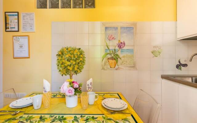 Monti Romantic Sunshine Maisonette