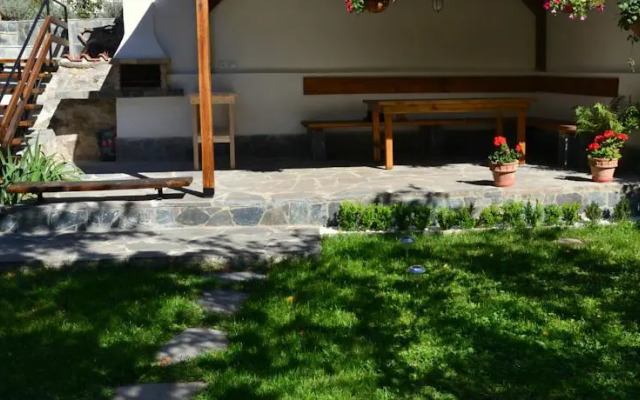 Markiza Holiday Home