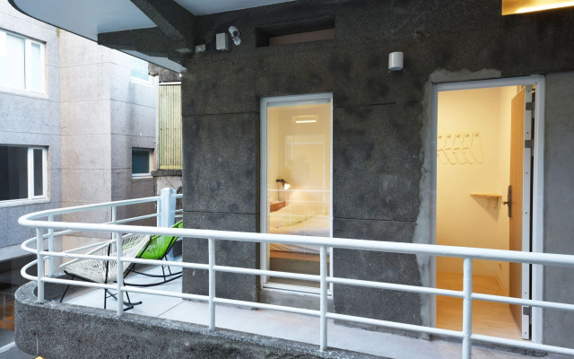 Flip Flop Hostel - Main Station